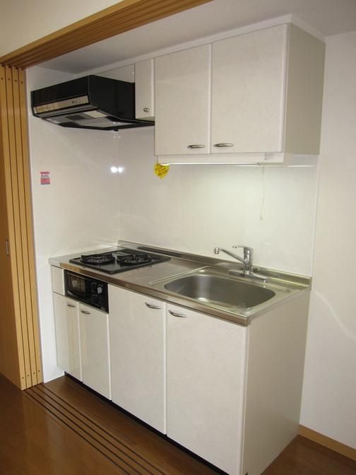 �y�L�b�`���z�@