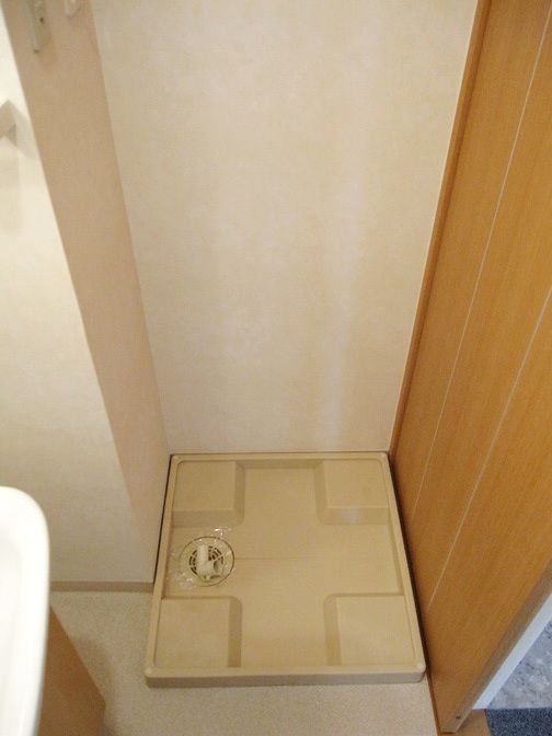 �y���̑��ݔ��z�@