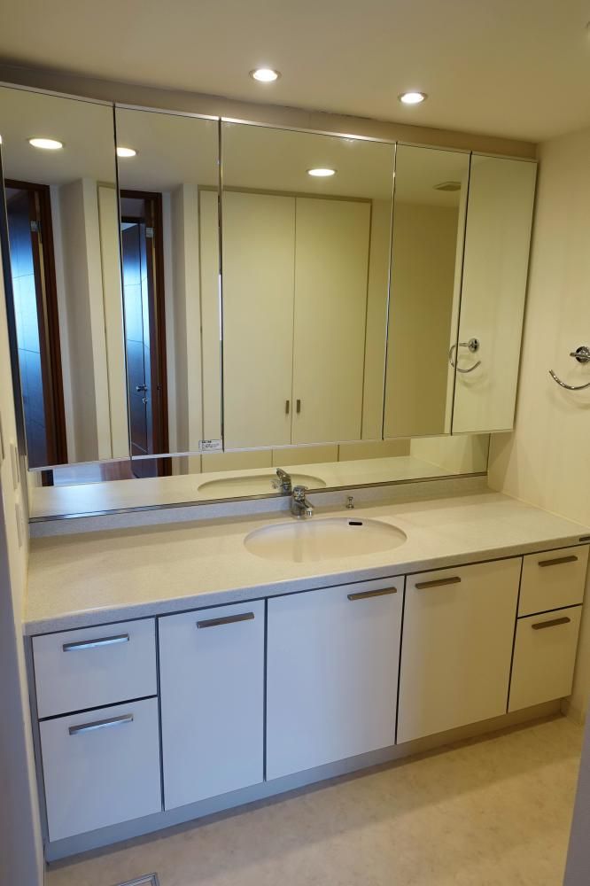 �y���ʏ��z�@