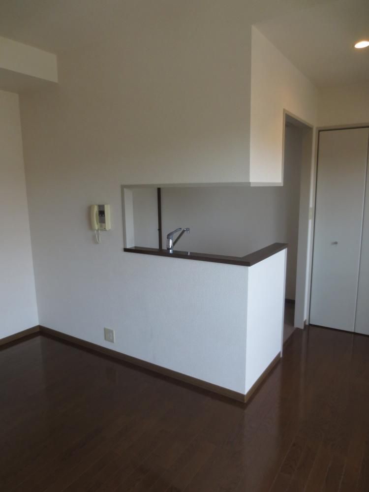 �y�L�b�`���z�@