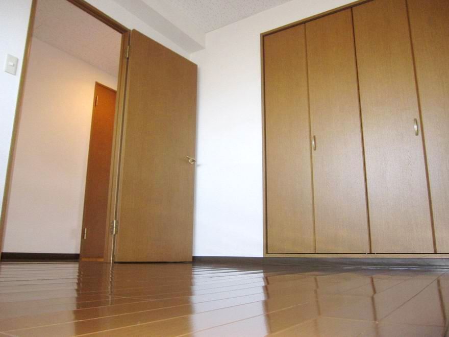 �y�Q���z�@