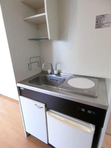 �y�L�b�`���z�@