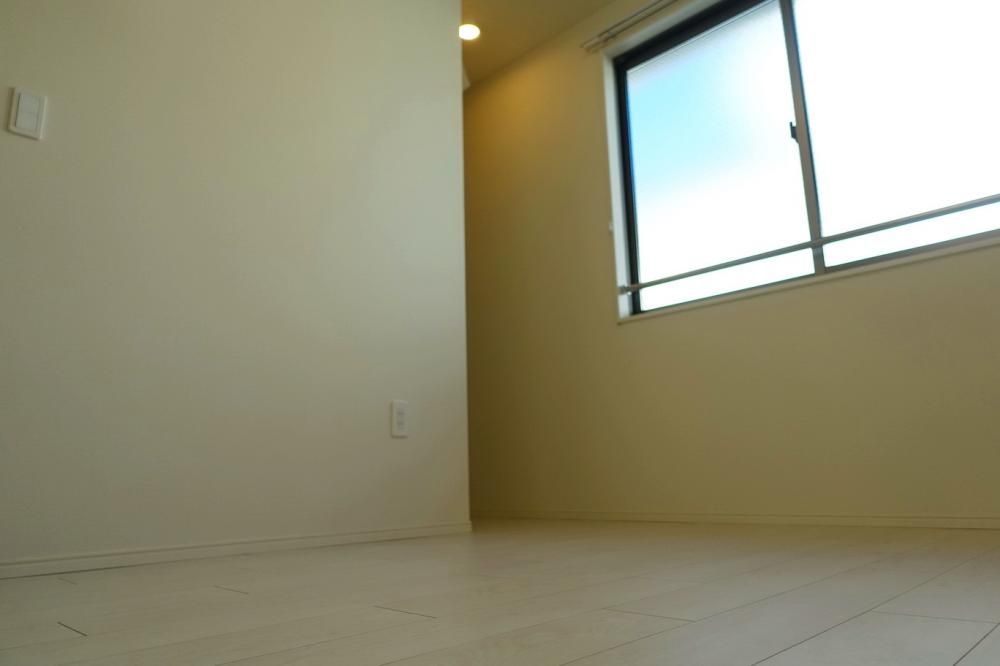 �y�Q���z�@