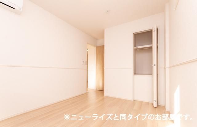 y̑ݔz@dl^Cv
