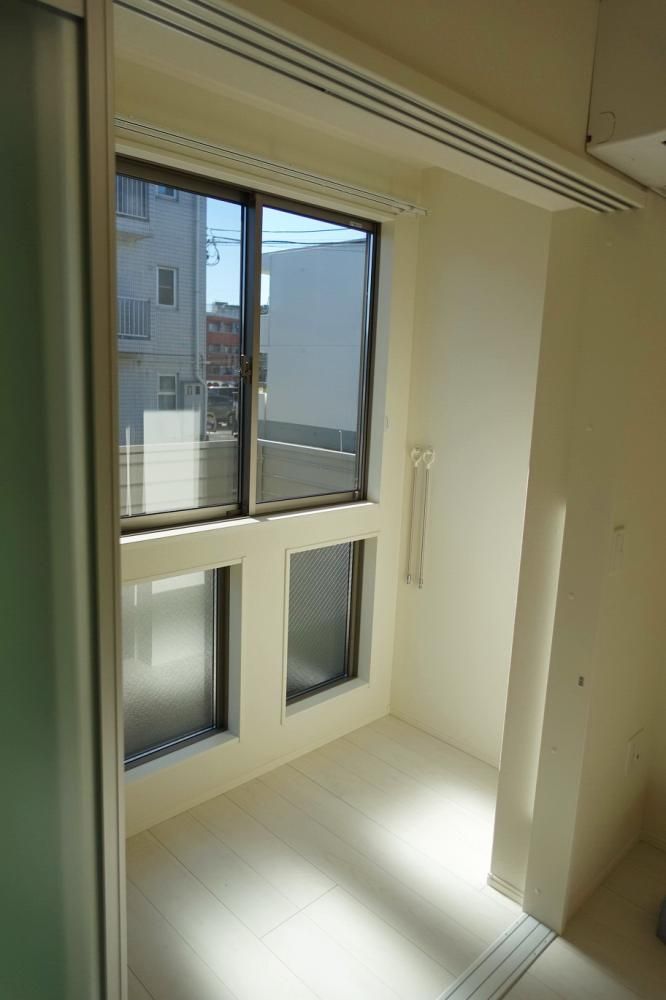 �y�x�����_�z�@