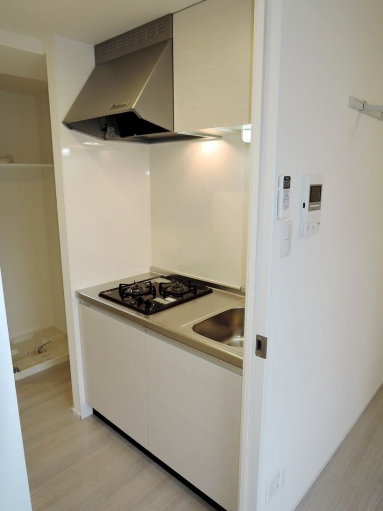 �y�L�b�`���z�@