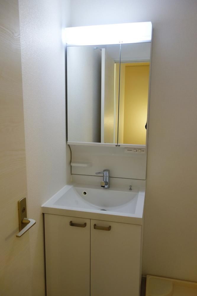 �y���ʏ��z�@