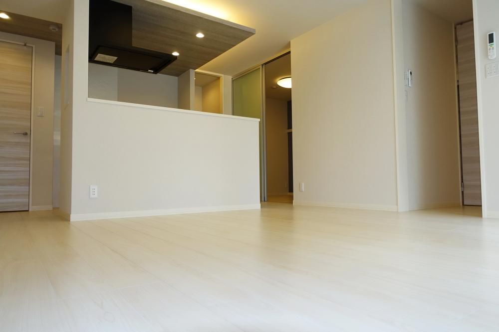 �y���ԁE���r���O�z�@