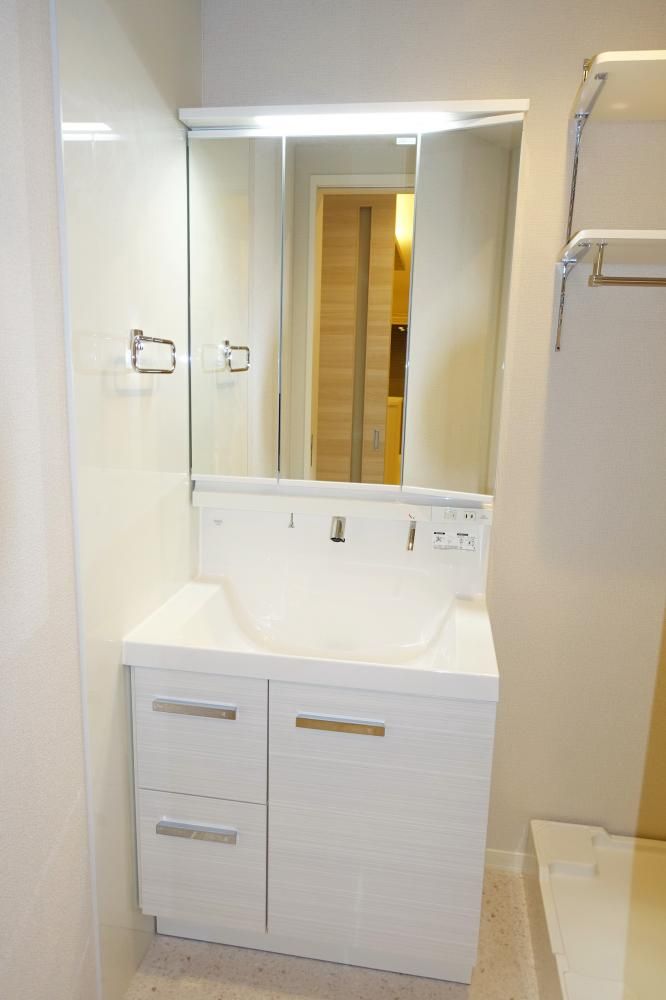 �y���ʏ��z�@