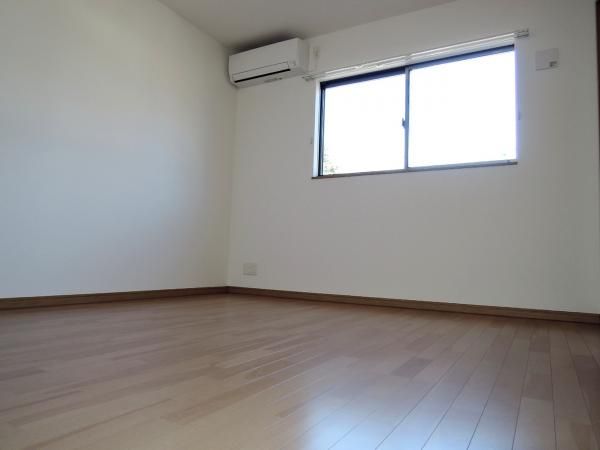 �y�Q���z�@