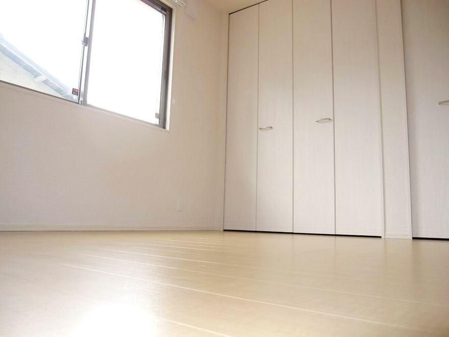 �y�Q���z�@