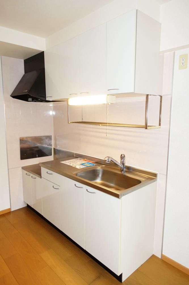 �y�L�b�`���z�@