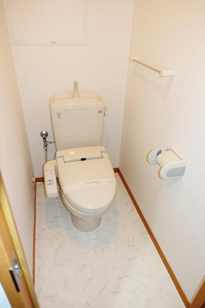 �y�g�C���z�@