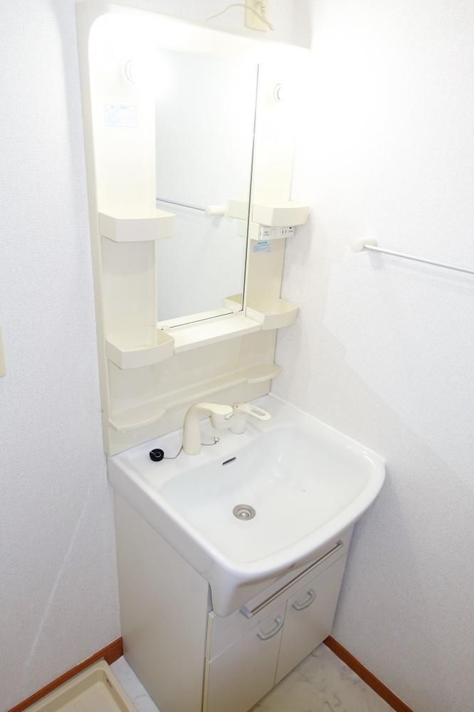 �y���ʏ��z�@