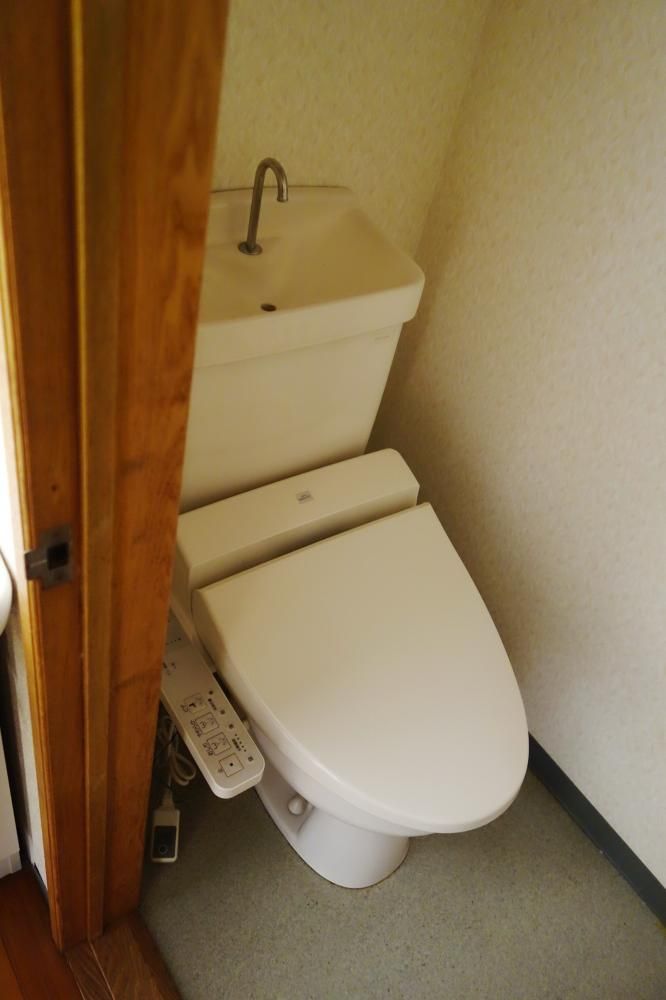 �y�g�C���z�@