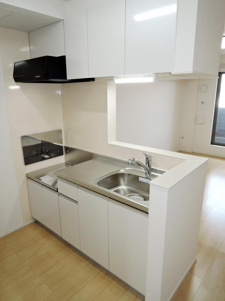 �y�L�b�`���z�@