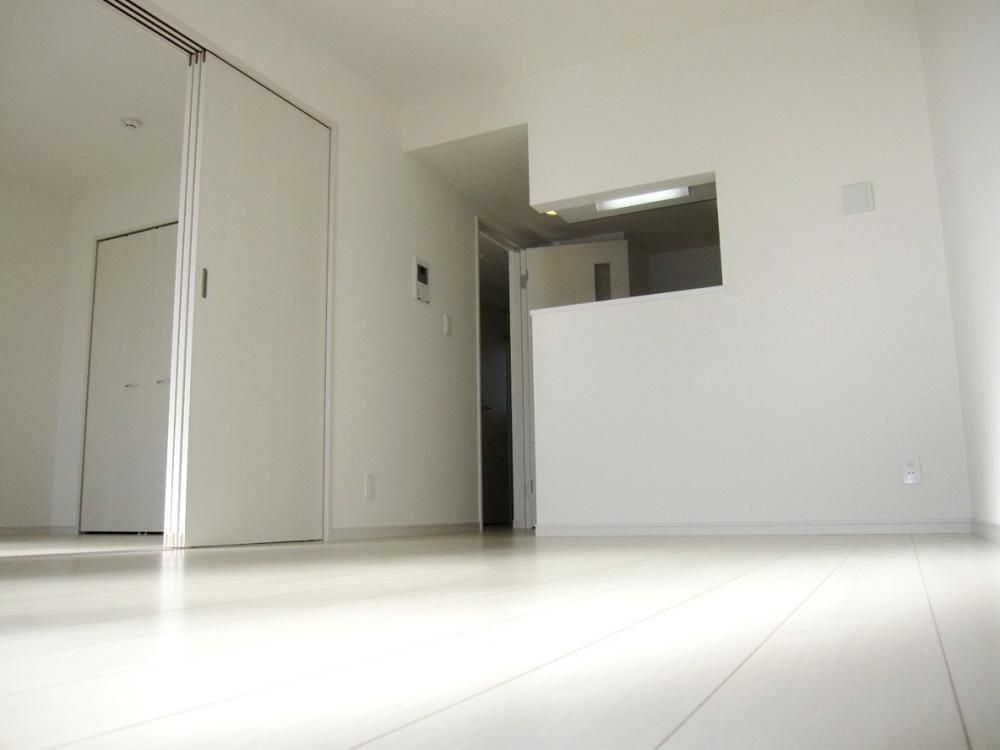 �y���ԁE���r���O�z�@