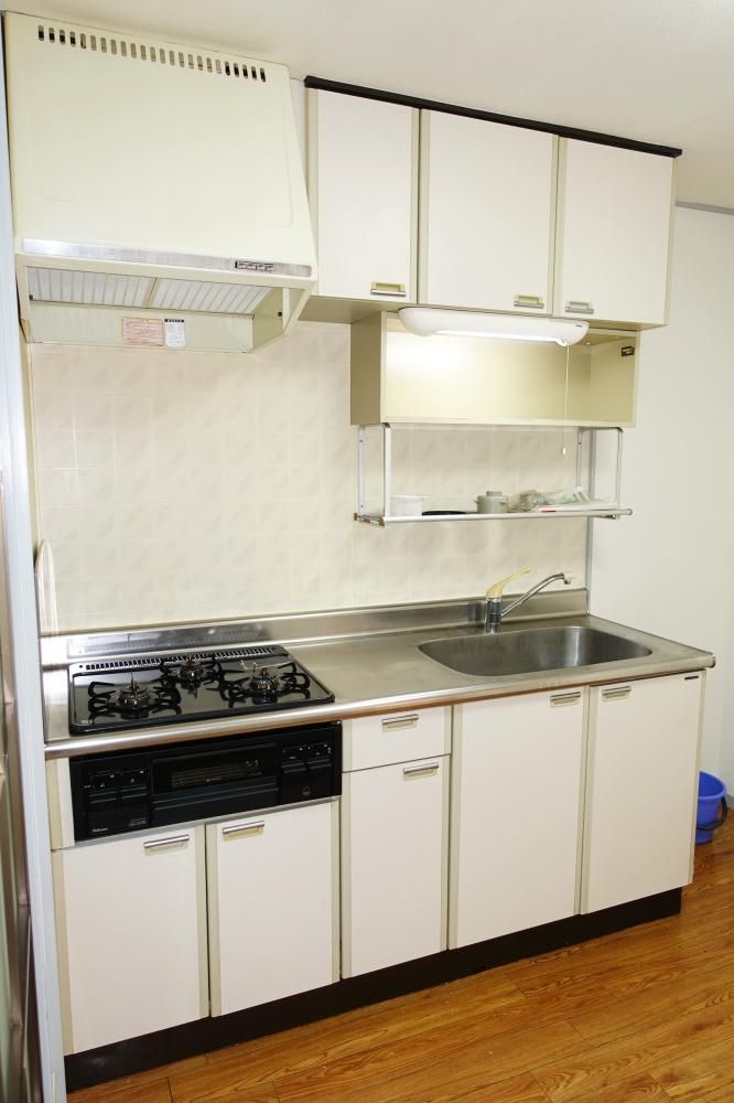 �y�L�b�`���z�@