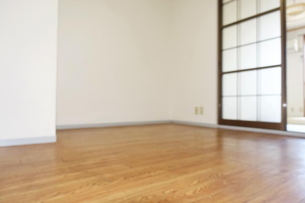 �y���ԁE���r���O�z�@