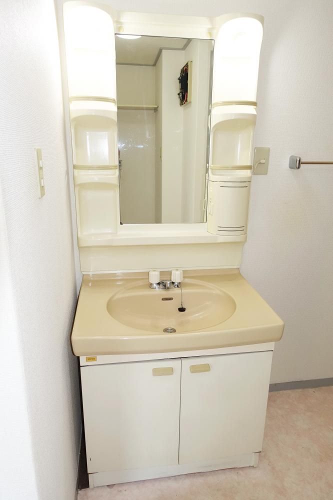 �y���ʏ��z�@