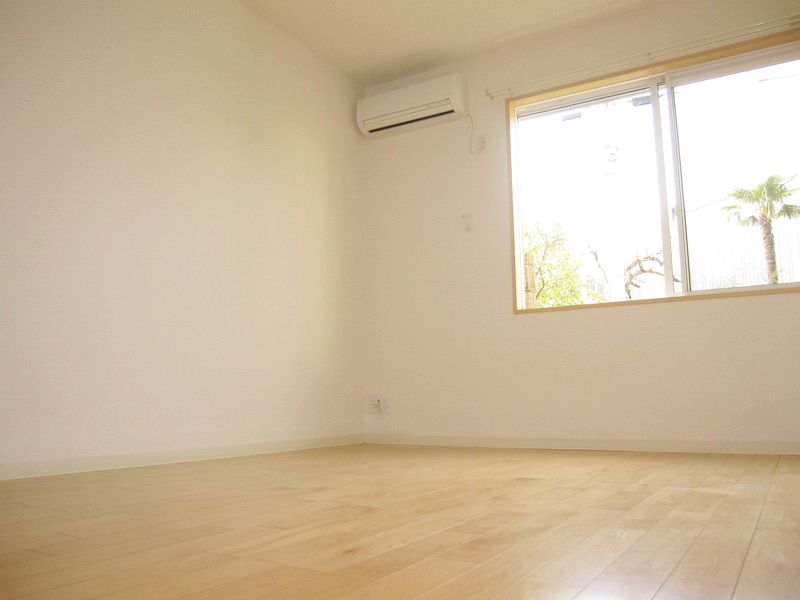 �y�Q���z�@