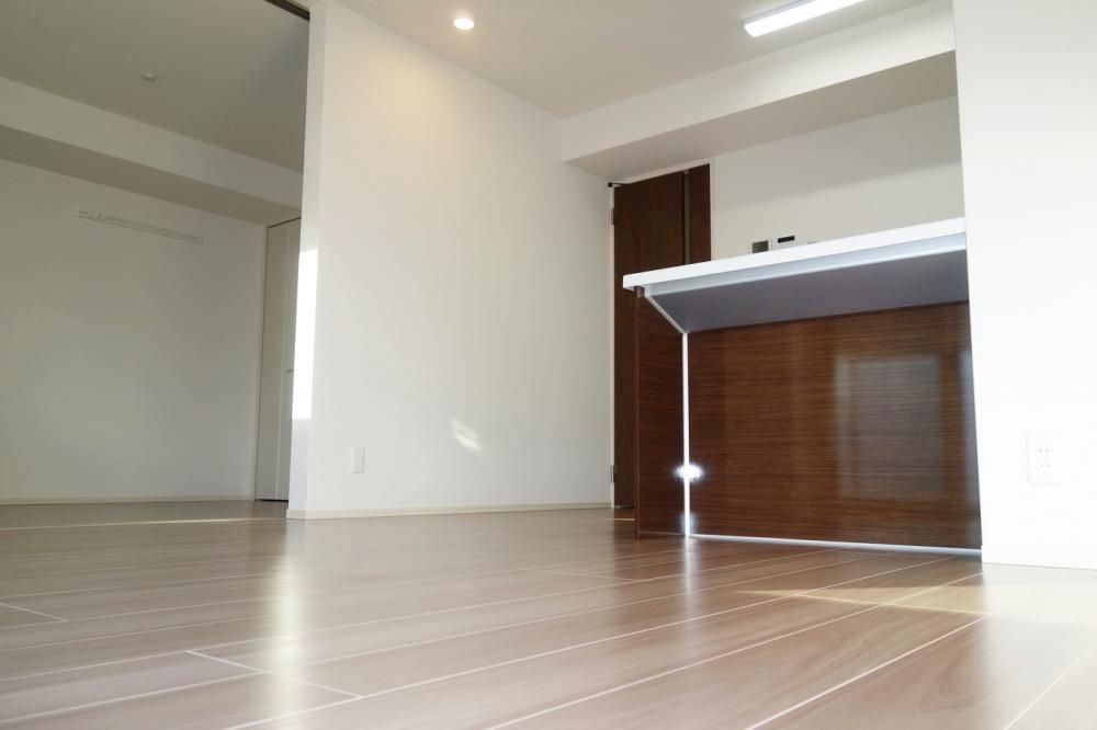 �y���ԁE���r���O�z�@