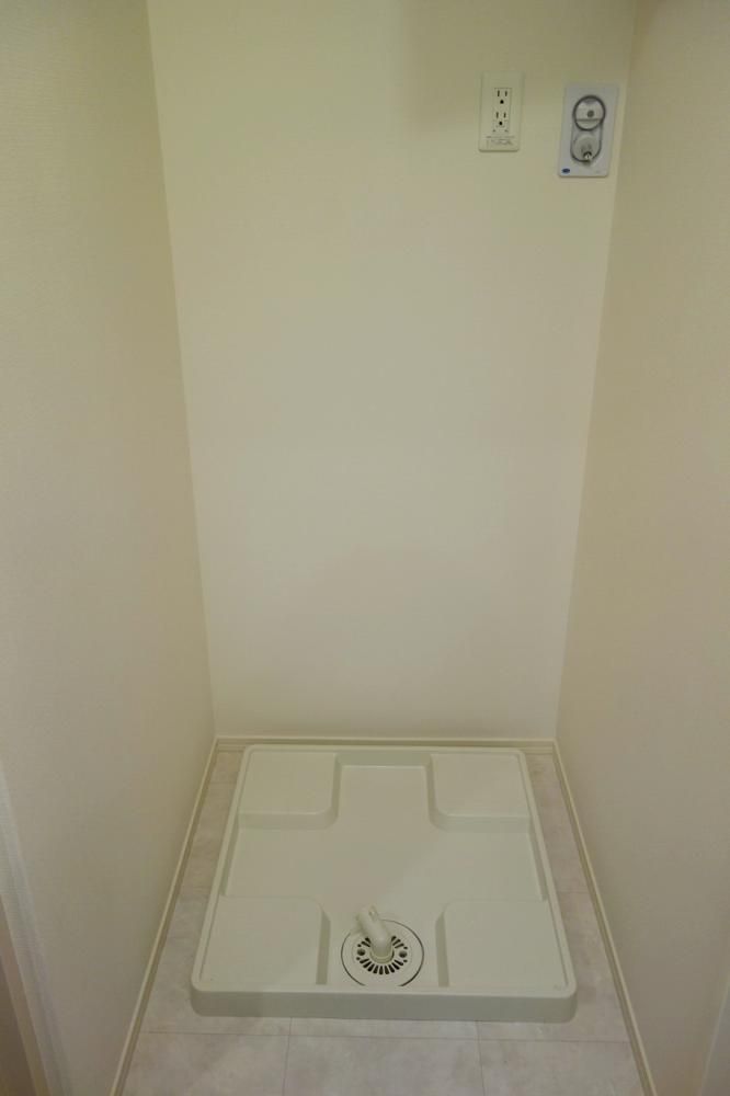 �y���̑��ݔ��z�@