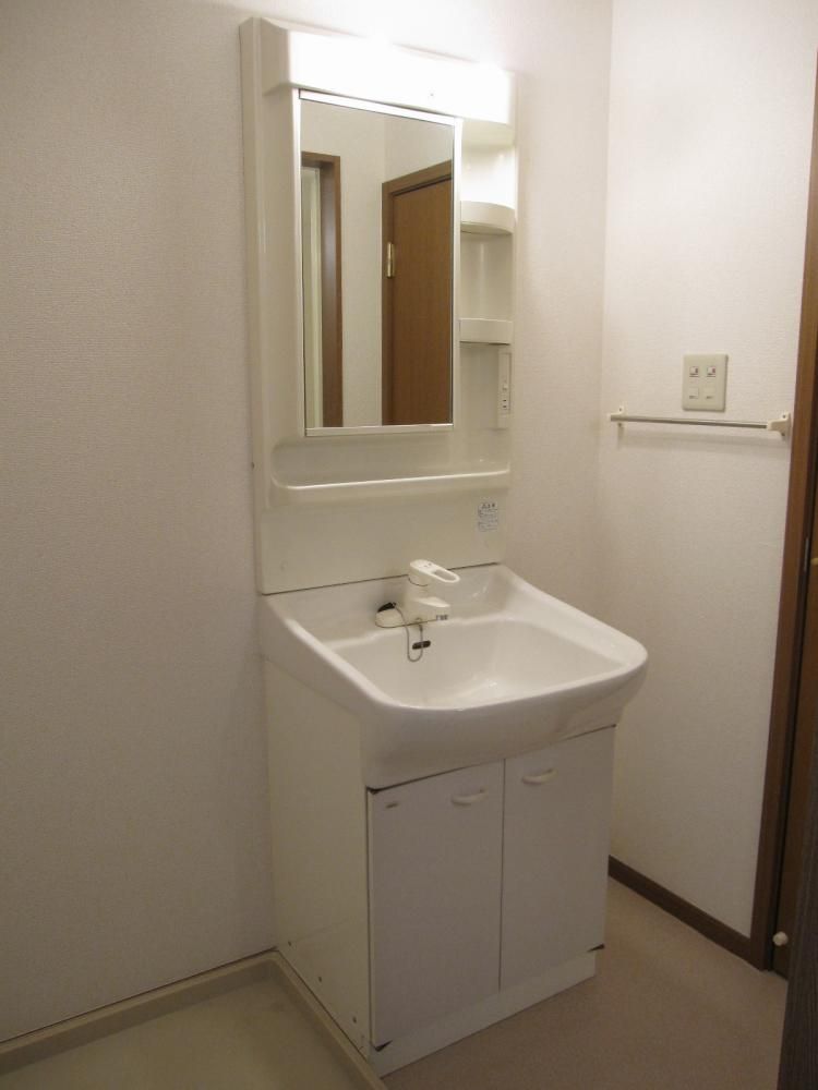 �y���ʏ��z�@