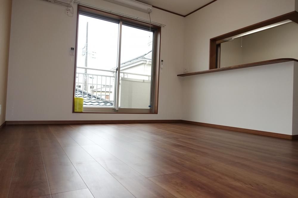 �y���ԁE���r���O�z�@