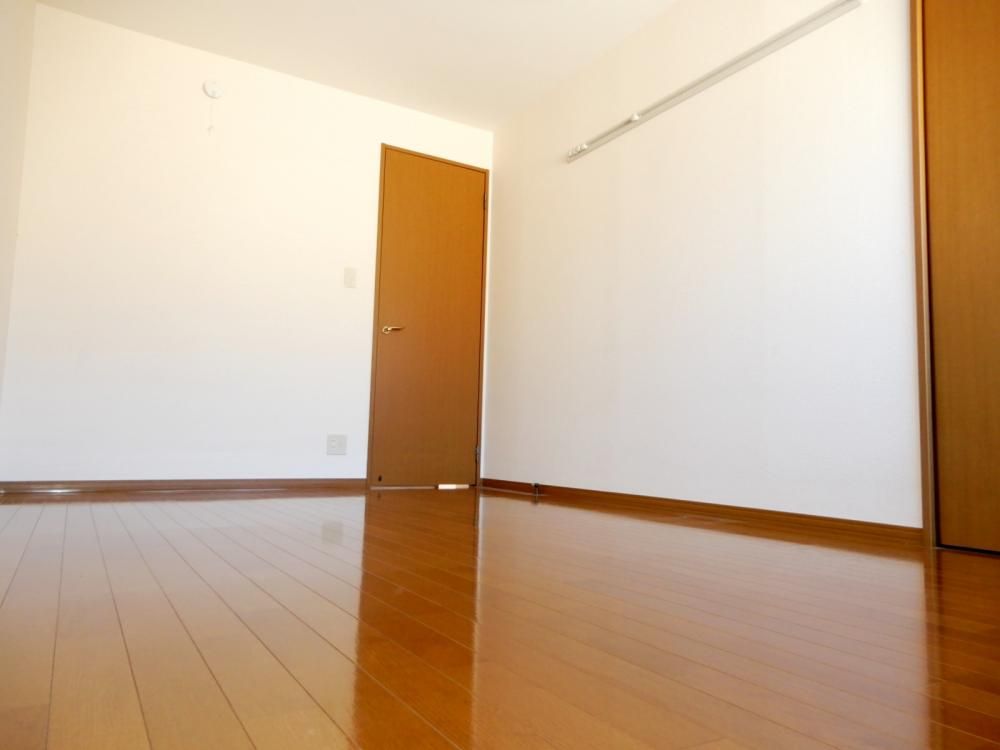 �y�Q���z�@