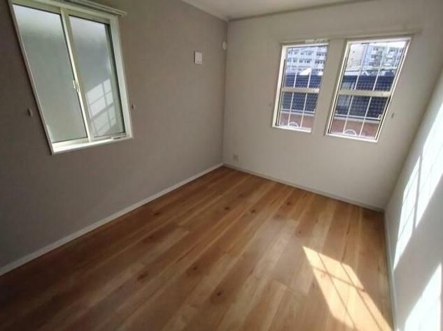 �y�Q���z�@