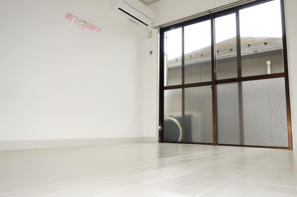 �y�Q���z�@