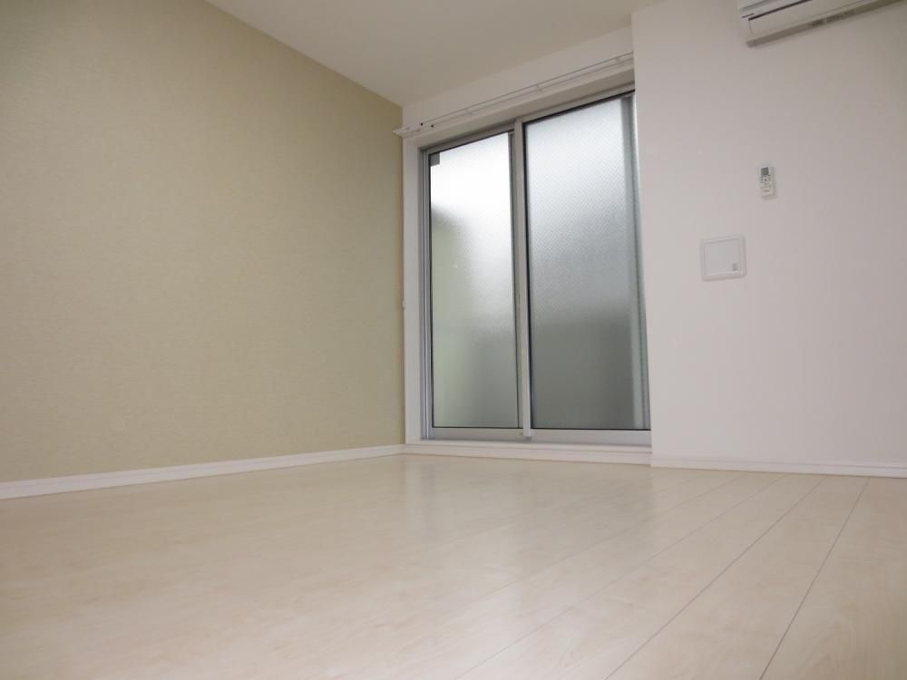 �y�Q���z�@