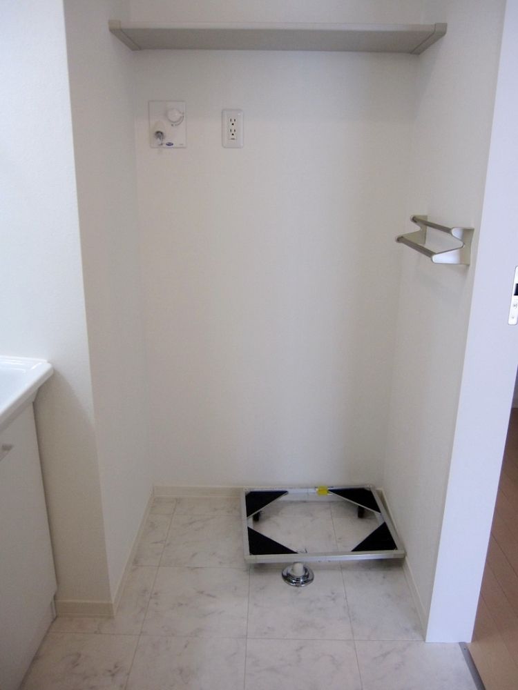 �y���̑��ݔ��z�@