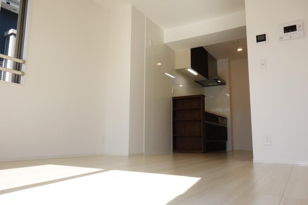 �y���ԁE���r���O�z�@���{�H�C���[�W�摜