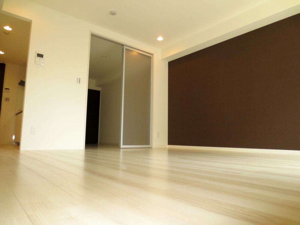 �y���ԁE���r���O�z�@