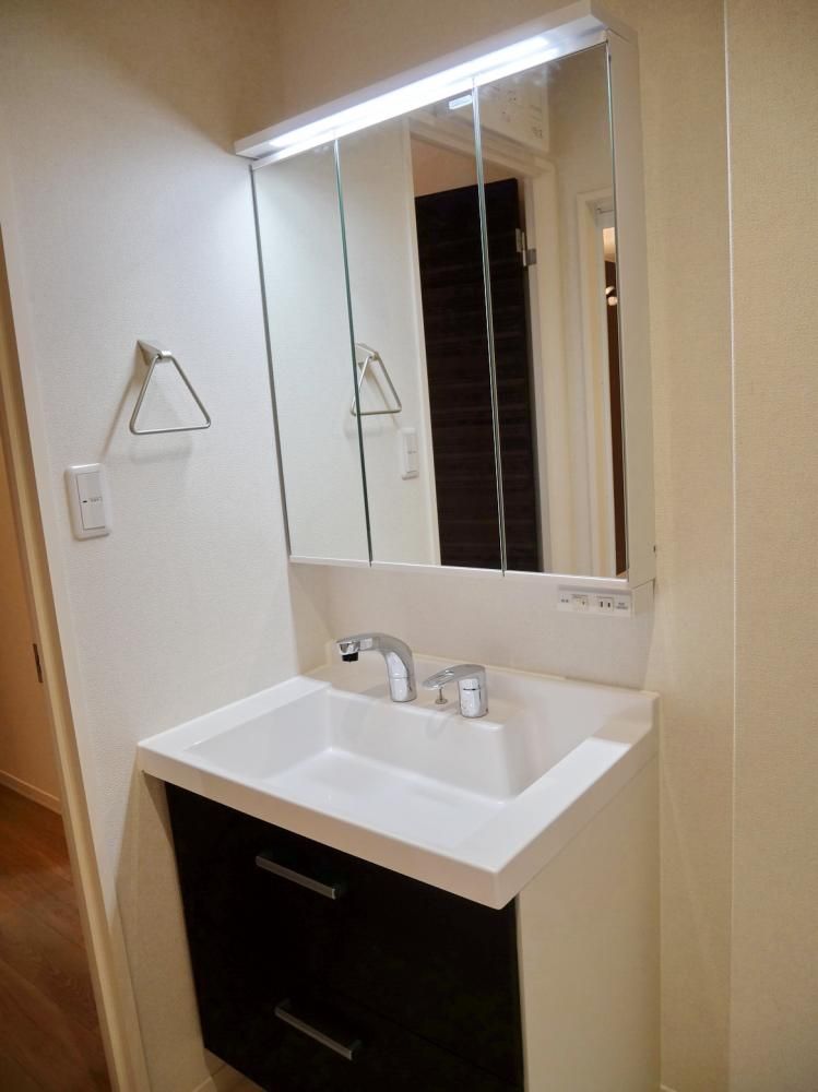 �y���ʏ��z�@