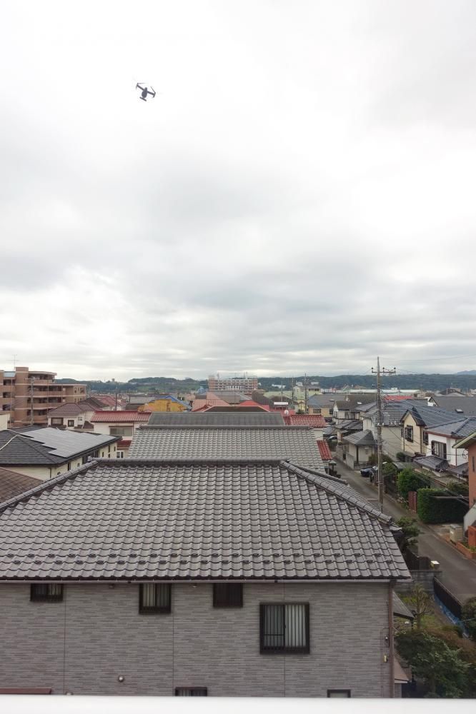 �y���]�z�@