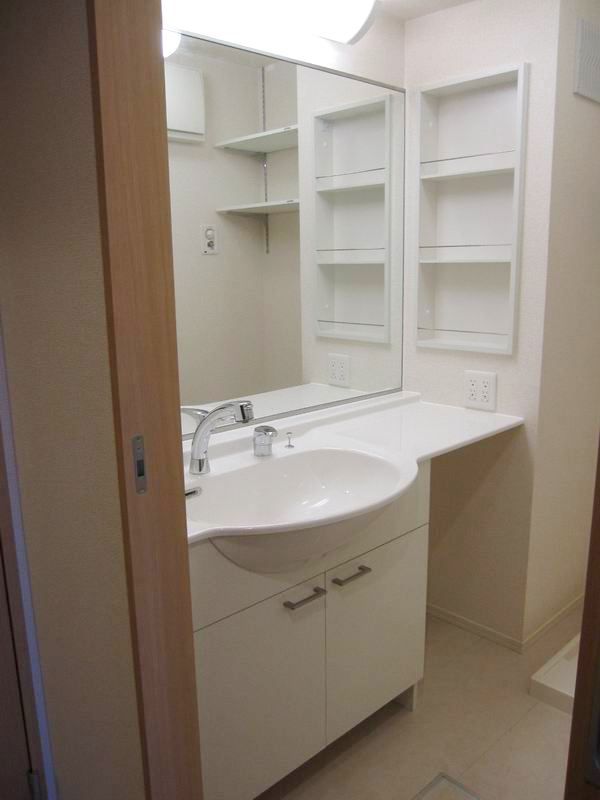 �y���ʏ��z�@