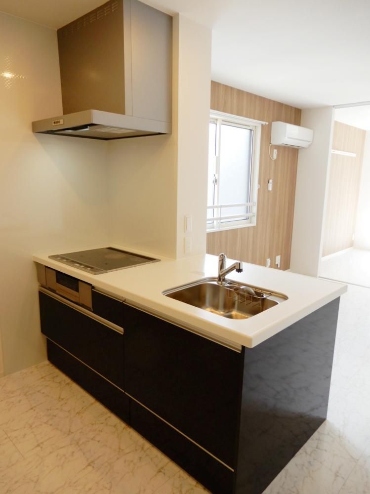 �y�L�b�`���z�@