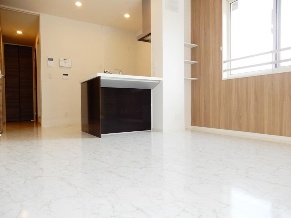 �y���ԁE���r���O�z�@