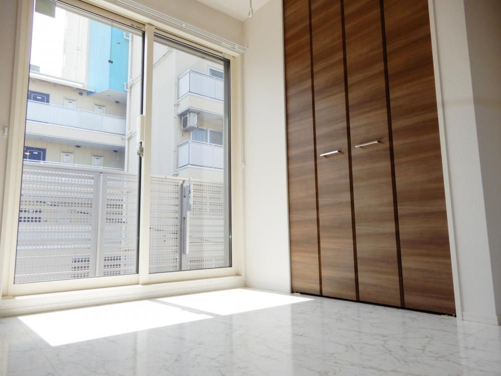 �y�Q���z�@