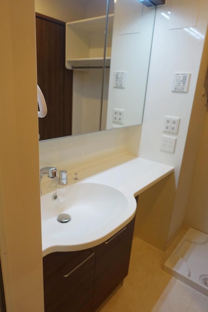 �y���ʏ��z�@