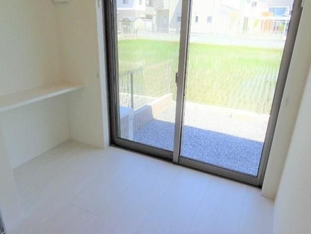 �y�x�����_�z�@