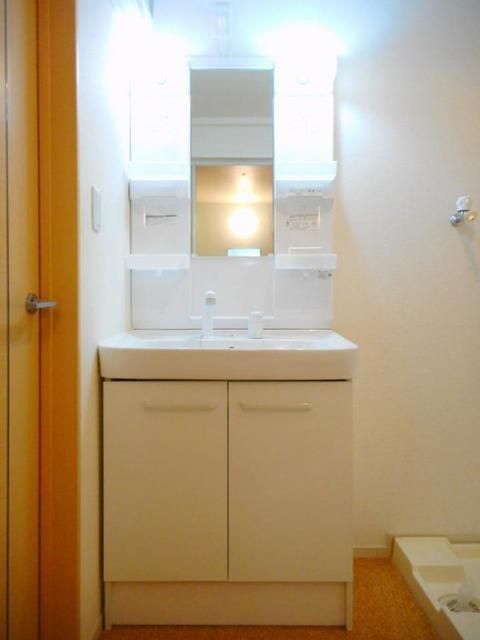 �y���ʏ��z�@