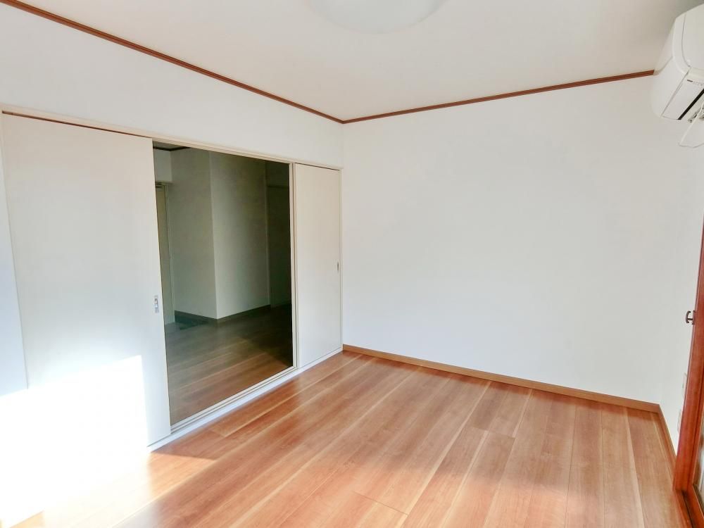 �y�Q���z�@