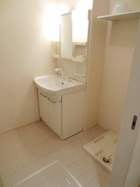 �y���̑��ݔ��z�@