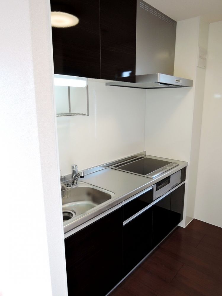 �y�L�b�`���z�@