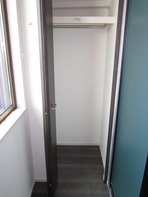 �y���̑��ݔ��z�@