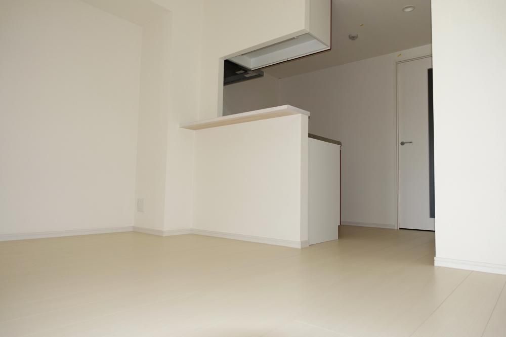 �y���ԁE���r���O�z�@